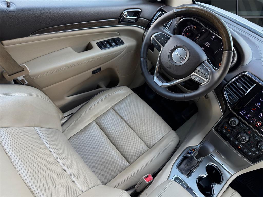 used 2020 Jeep Grand Cherokee car, priced at $24,325