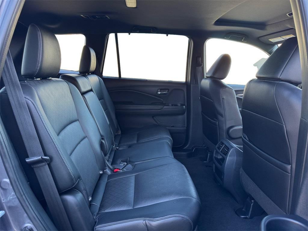 used 2021 Honda Passport car, priced at $21,871