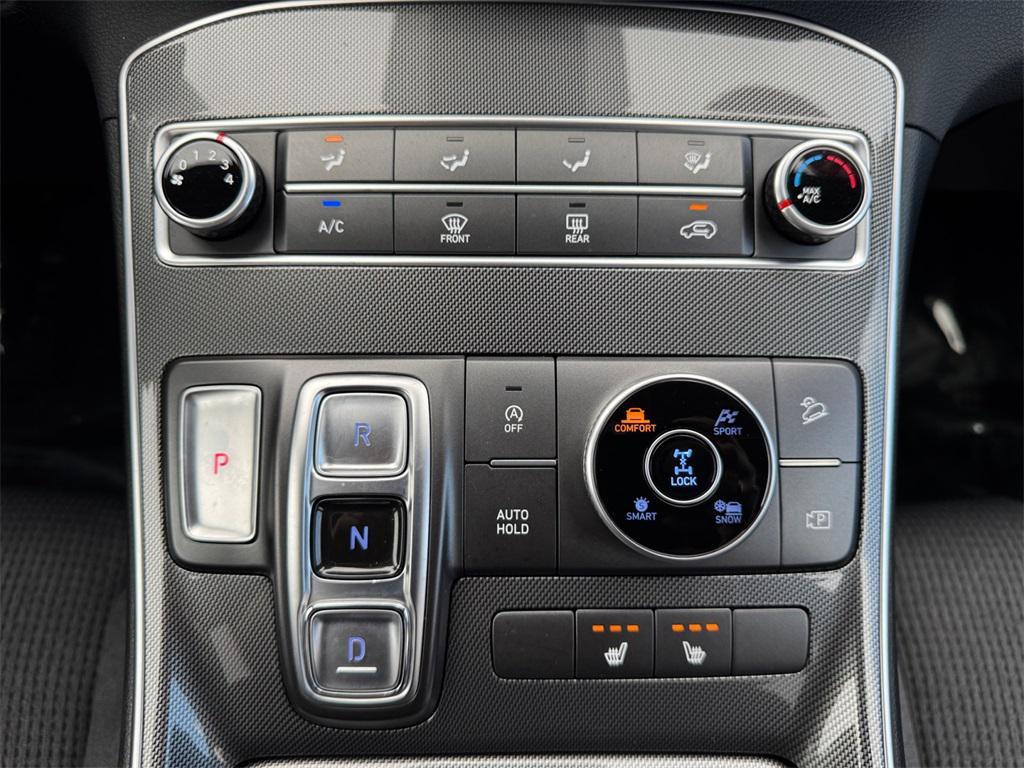 used 2021 Hyundai Santa Fe car, priced at $18,900