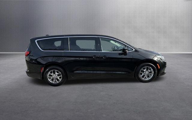 used 2017 Chrysler Pacifica car, priced at $16,233