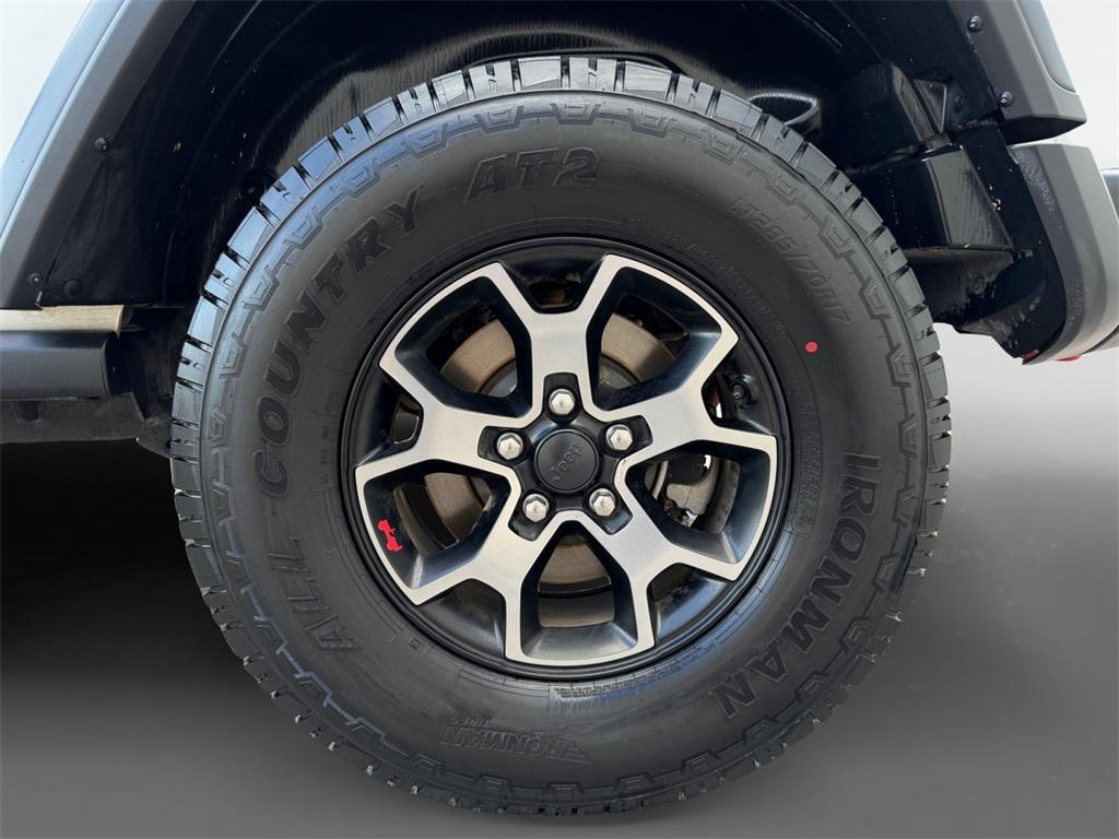 used 2018 Jeep Wrangler Unlimited car, priced at $29,485