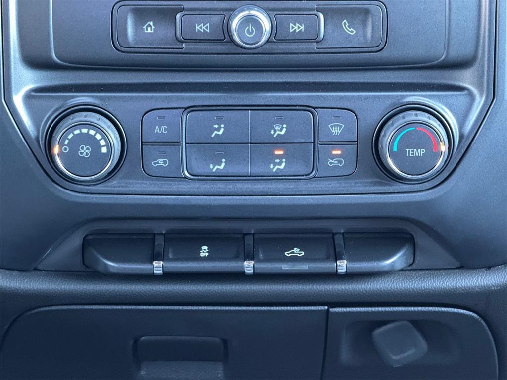 used 2016 Chevrolet Silverado 2500 car, priced at $26,182