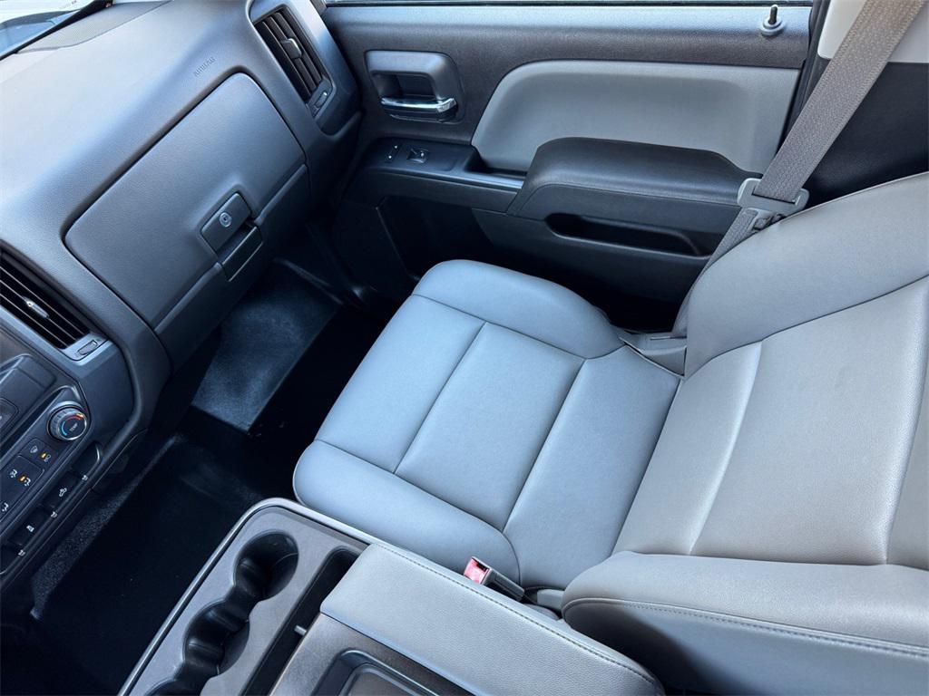 used 2016 Chevrolet Silverado 2500 car, priced at $26,182