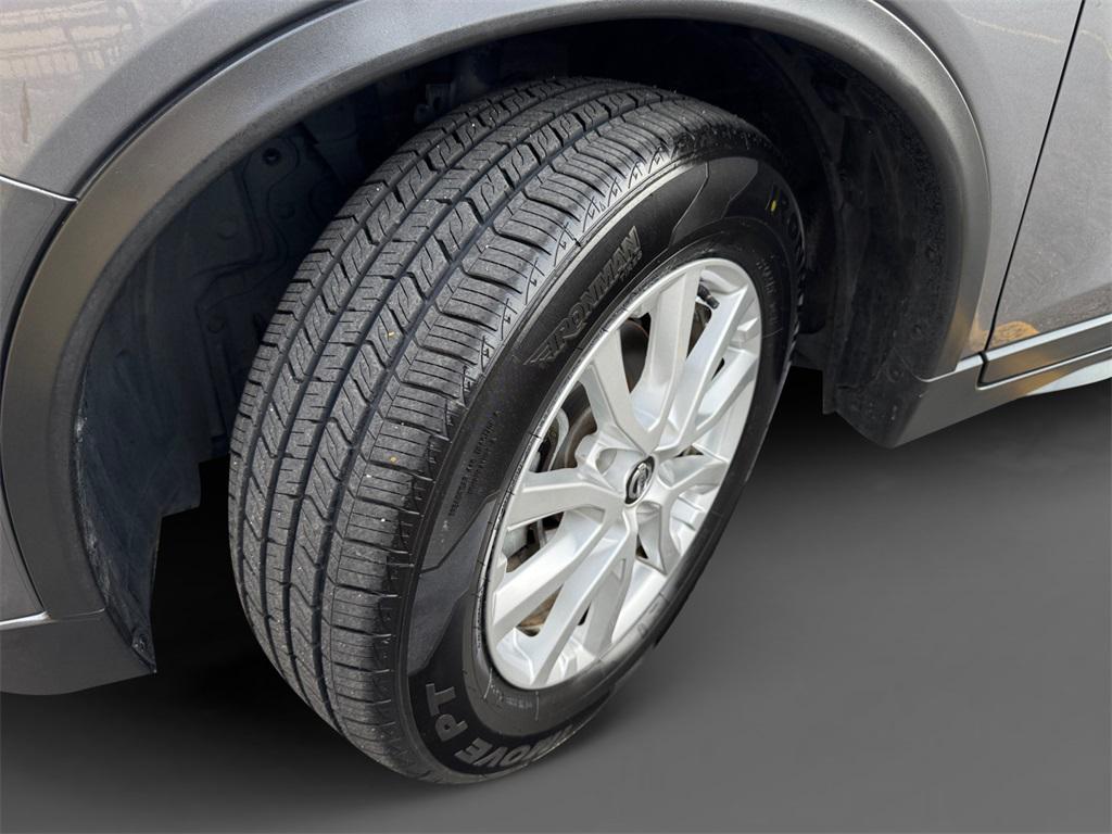 used 2019 Nissan Rogue car, priced at $13,689