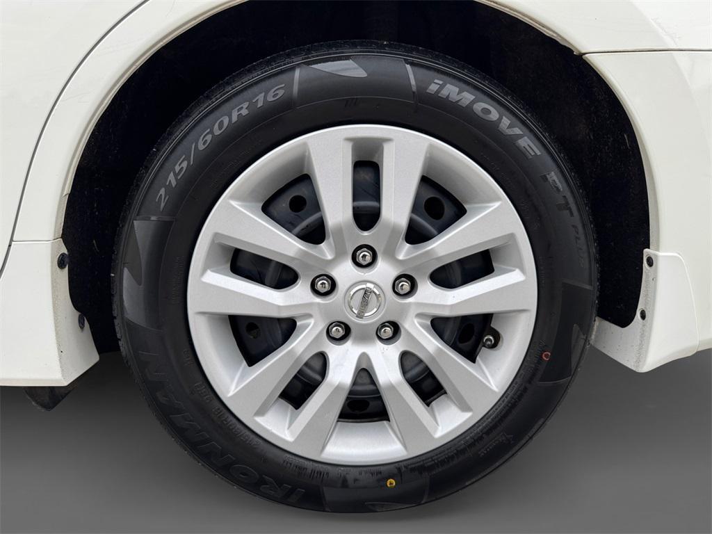 used 2018 Nissan Altima car, priced at $12,274