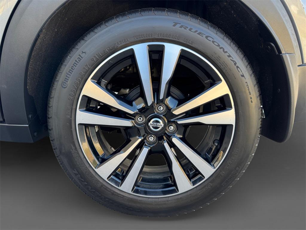 used 2019 Nissan Kicks car, priced at $15,896