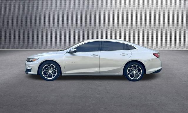 used 2020 Chevrolet Malibu car, priced at $13,186