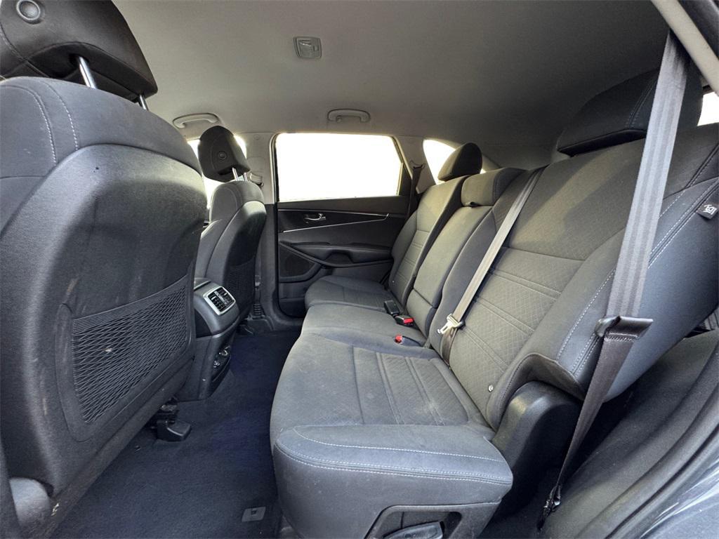 used 2017 Kia Sorento car