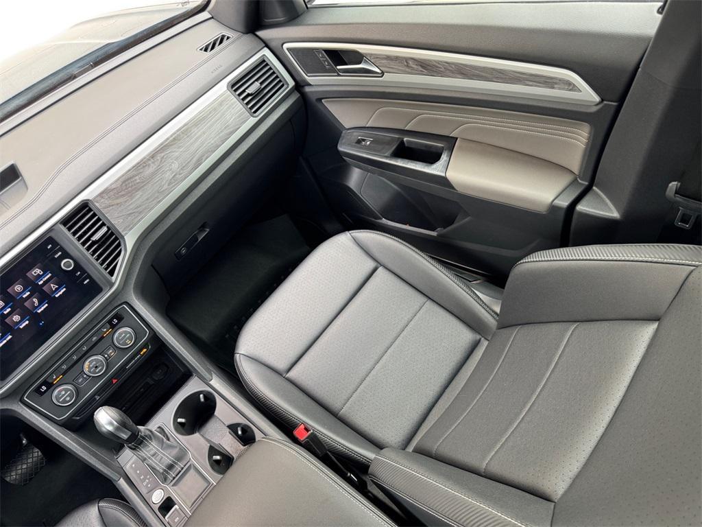 used 2021 Volkswagen Atlas Cross Sport car, priced at $20,739