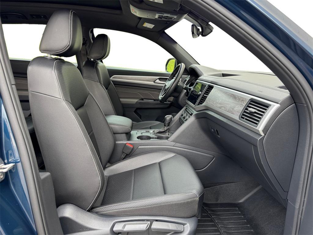 used 2021 Volkswagen Atlas Cross Sport car, priced at $20,739