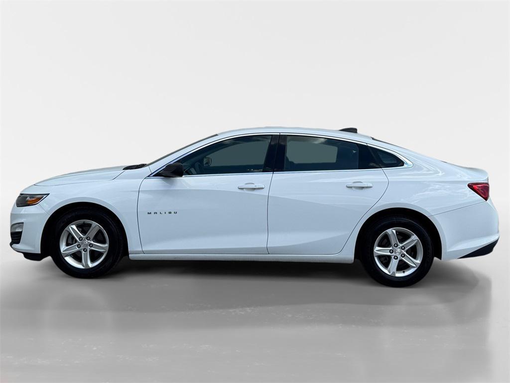 used 2021 Chevrolet Malibu car, priced at $14,386