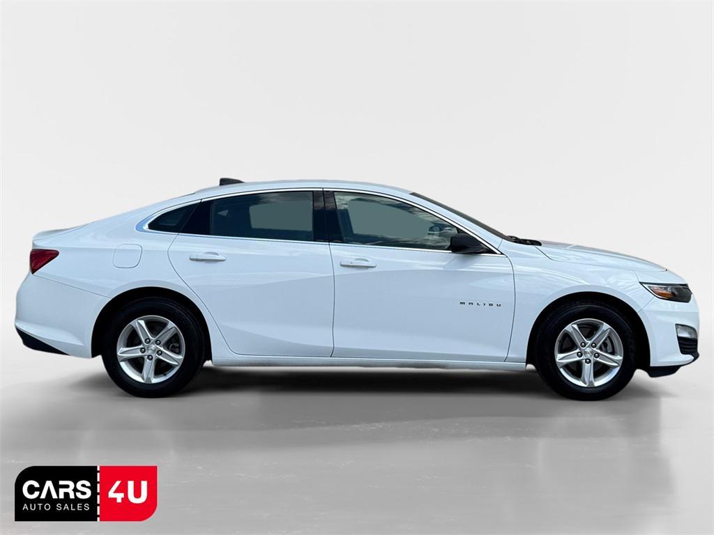 used 2021 Chevrolet Malibu car, priced at $14,116