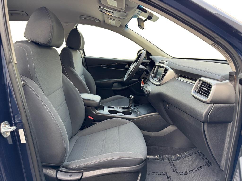 used 2018 Kia Sorento car, priced at $12,996