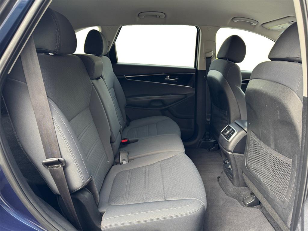 used 2018 Kia Sorento car, priced at $12,996