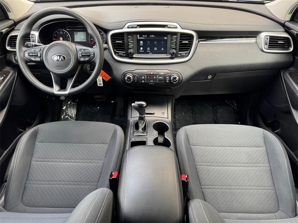 used 2018 Kia Sorento car, priced at $12,996