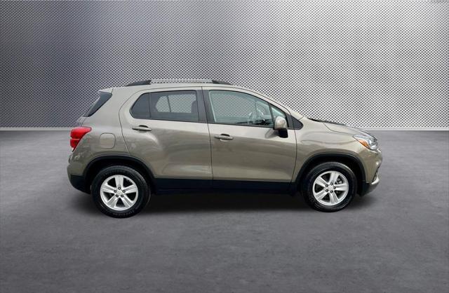 used 2021 Chevrolet Trax car, priced at $16,192