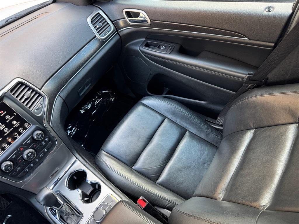 used 2018 Jeep Grand Cherokee car, priced at $17,160