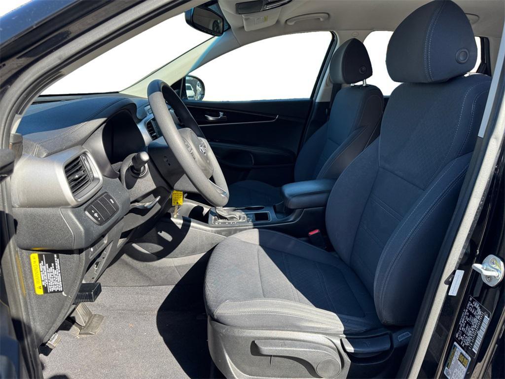 used 2018 Kia Sorento car, priced at $13,689