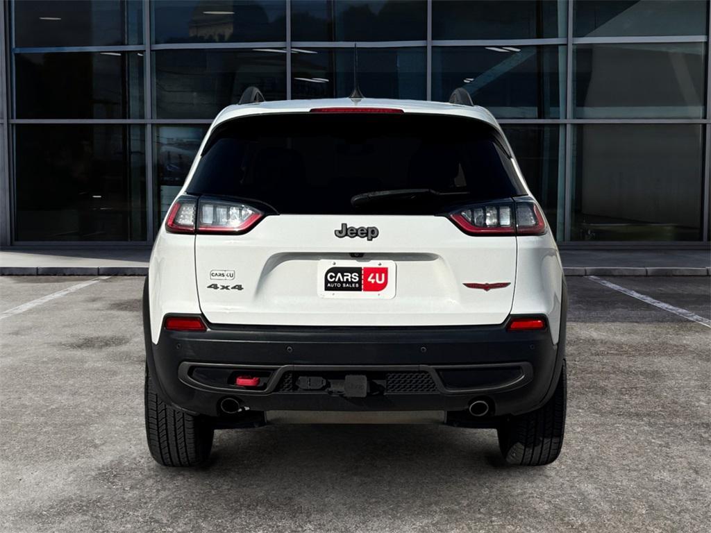 used 2020 Jeep Cherokee car, priced at $21,183