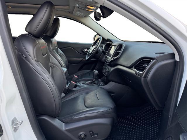 used 2020 Jeep Cherokee car, priced at $21,527
