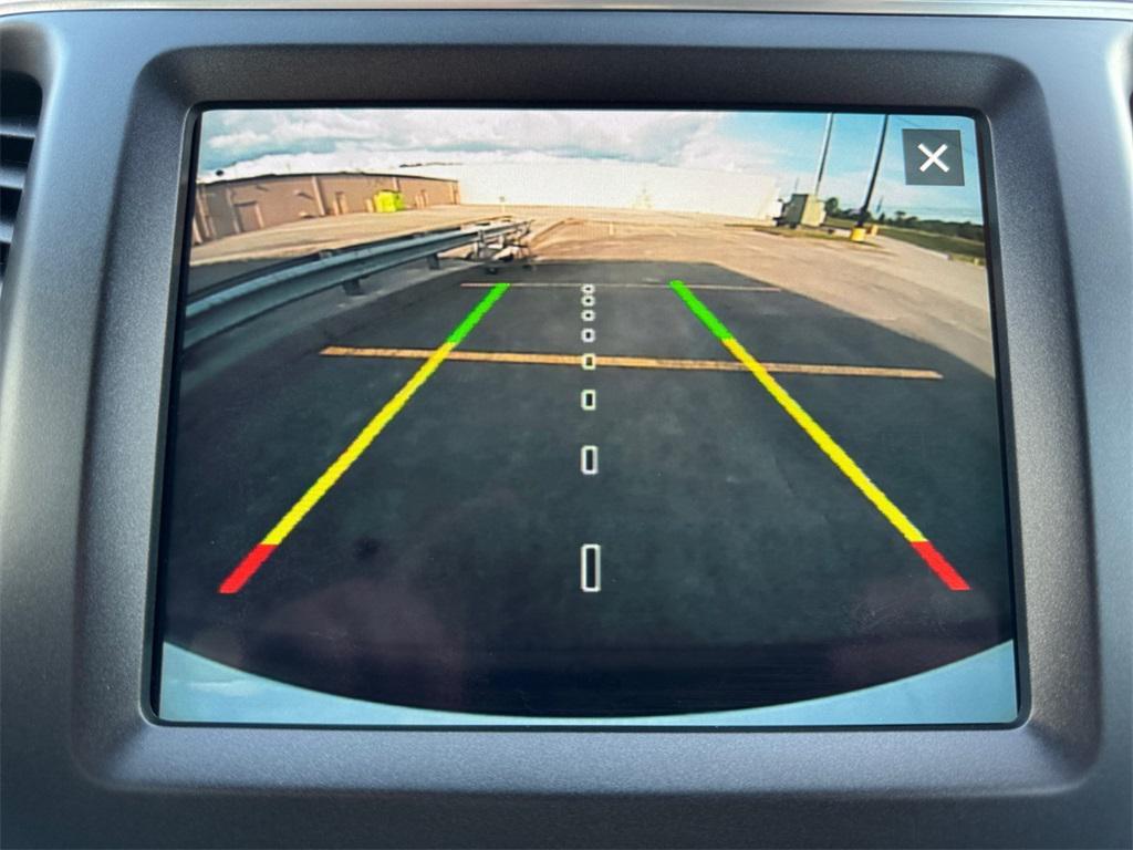 used 2020 Jeep Cherokee car, priced at $21,183