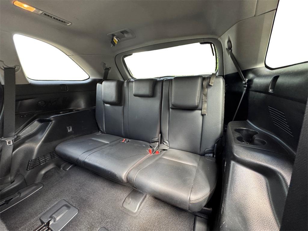 used 2018 Toyota Highlander car, priced at $23,977