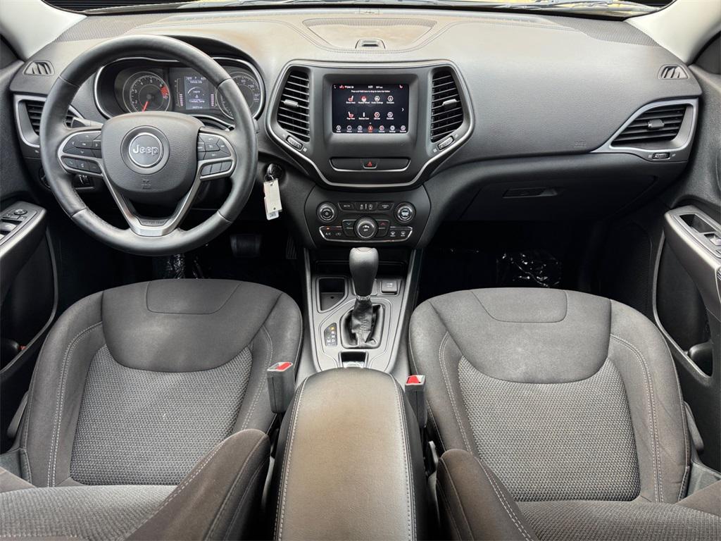 used 2019 Jeep Cherokee car, priced at $13,762