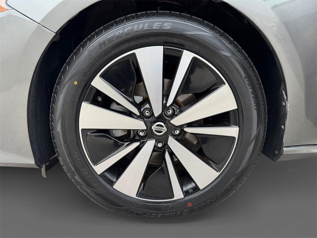 used 2021 Nissan Altima car, priced at $14,789