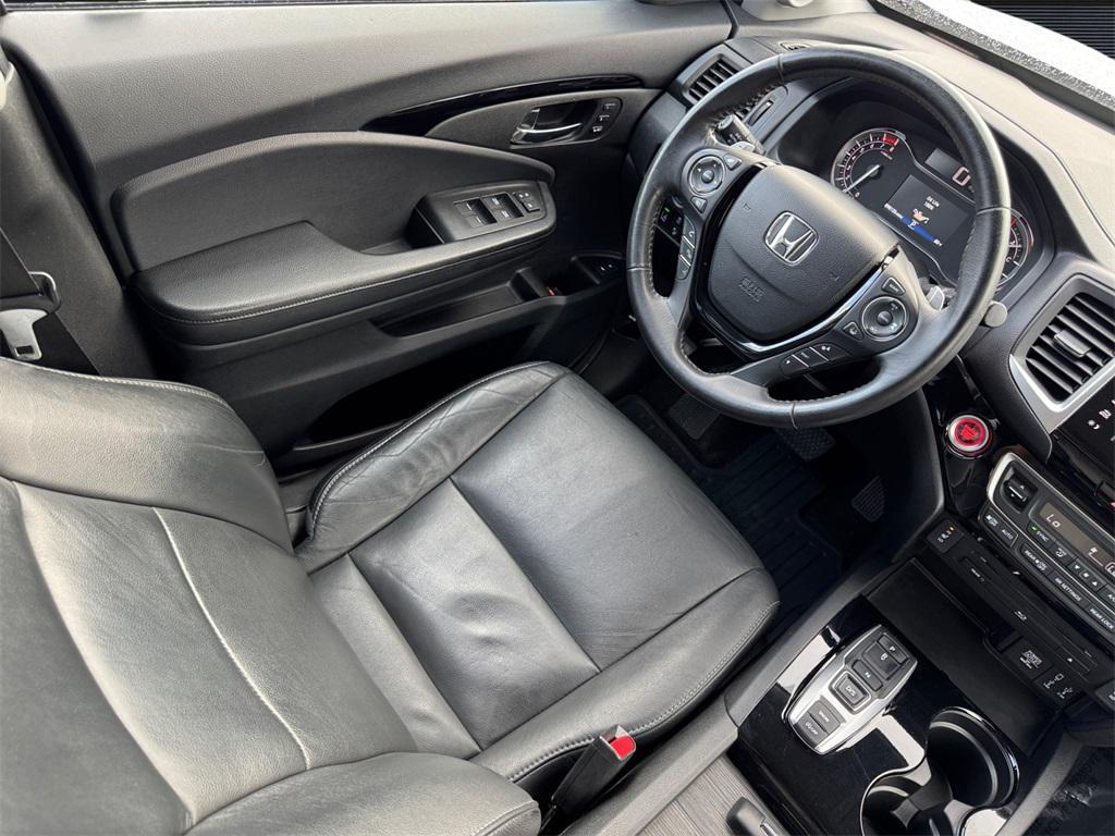 used 2018 Honda Pilot car, priced at $21,623