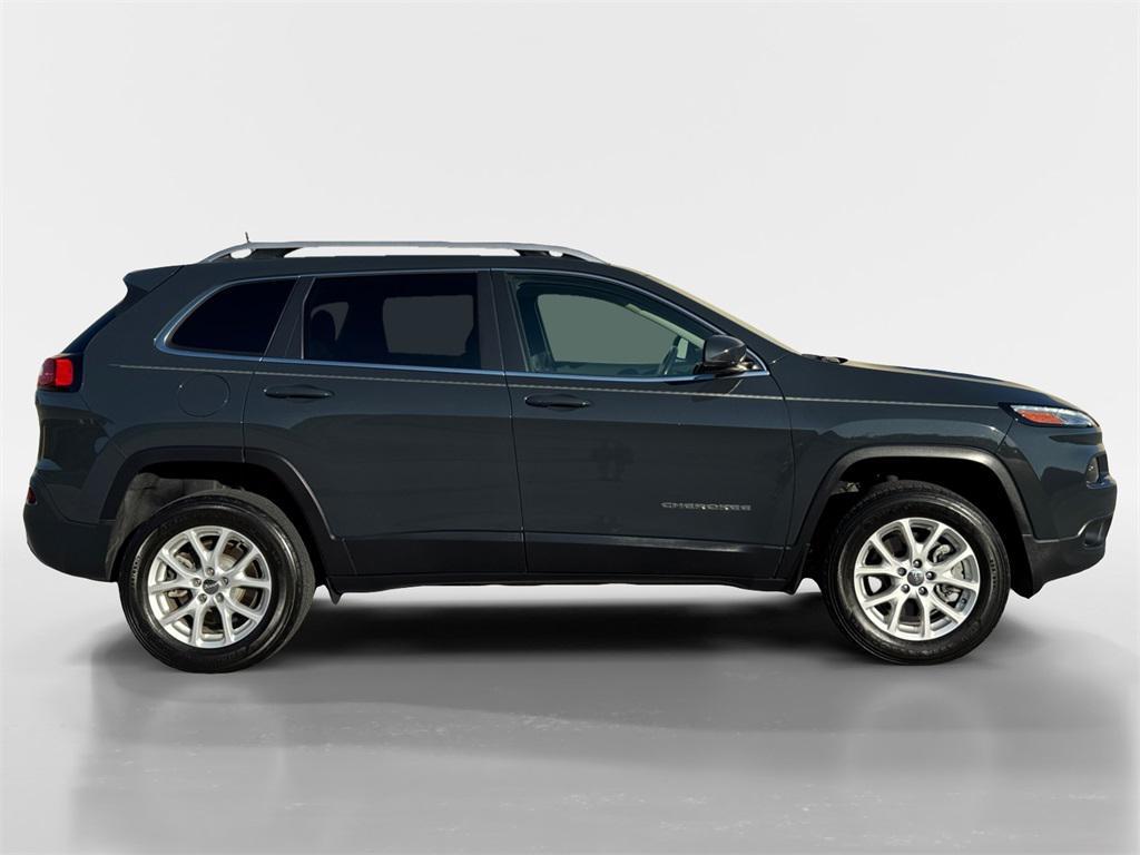 used 2018 Jeep Cherokee car, priced at $15,777