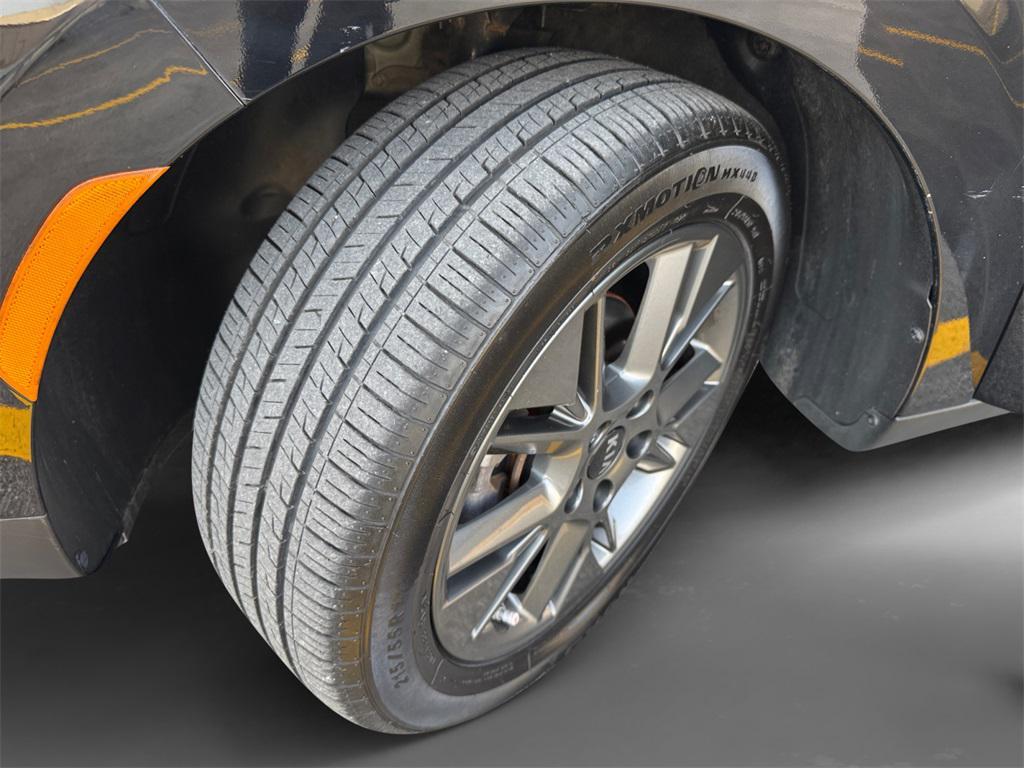 used 2020 Kia Soul car, priced at $13,893