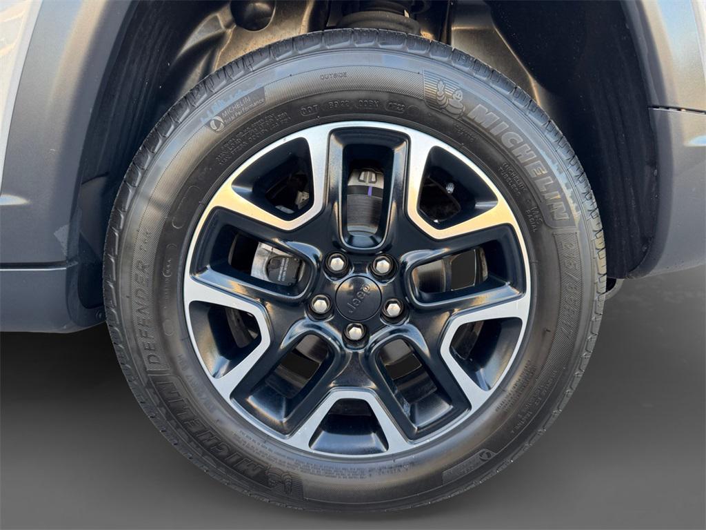 used 2019 Jeep Compass car, priced at $15,498