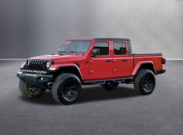 used 2021 Jeep Gladiator car, priced at $32,748