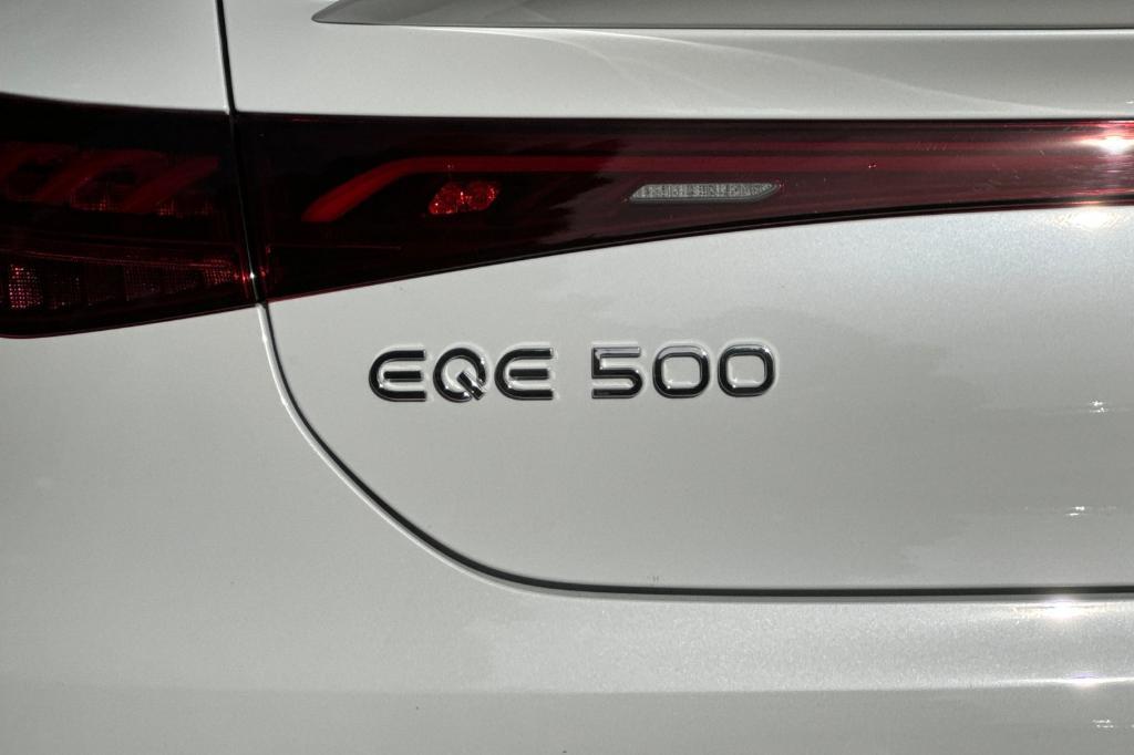 new 2023 Mercedes-Benz EQE 500 car, priced at $106,865