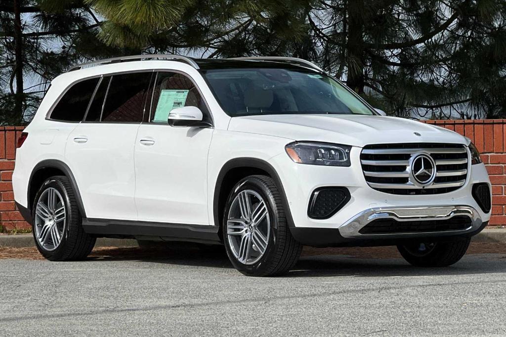 new 2024 Mercedes-Benz GLS 450 car, priced at $90,125