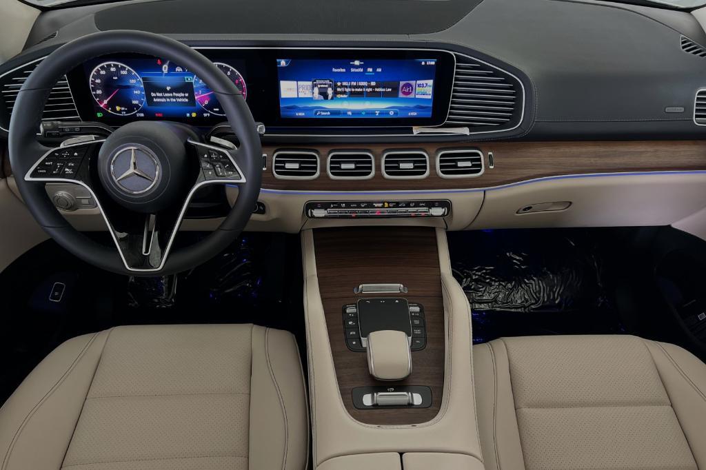 new 2024 Mercedes-Benz GLS 450 car, priced at $90,125