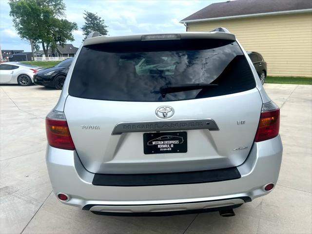 used 2008 Toyota Highlander car, priced at $9,900