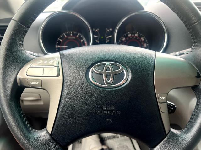 used 2008 Toyota Highlander car, priced at $9,900