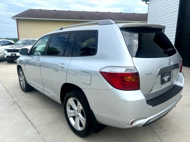 used 2008 Toyota Highlander car, priced at $9,900