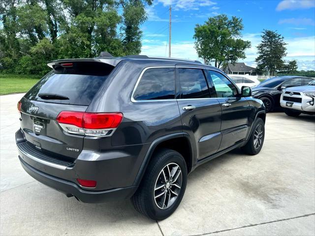 used 2017 Jeep Grand Cherokee car, priced at $12,900