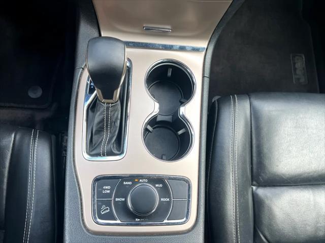 used 2017 Jeep Grand Cherokee car, priced at $12,900