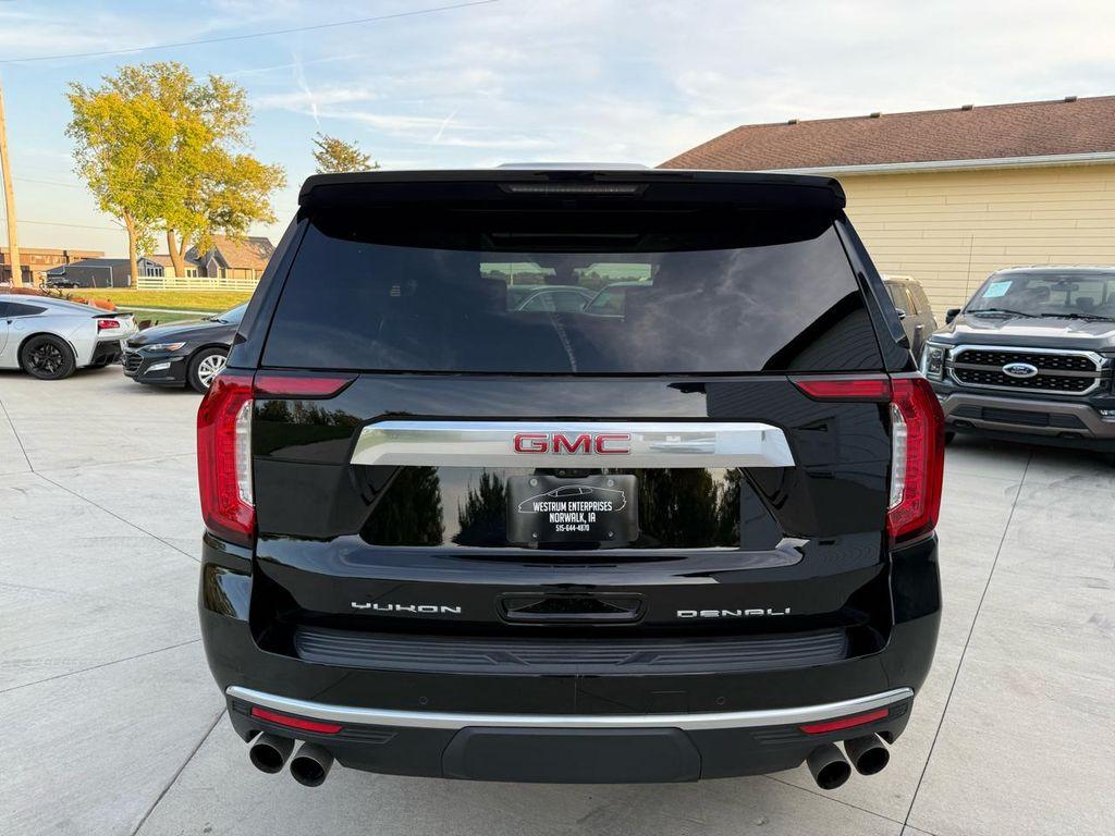 used 2022 GMC Yukon car, priced at $38,900