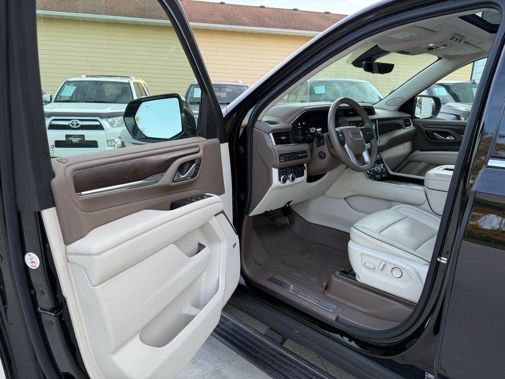 used 2022 GMC Yukon car, priced at $38,900