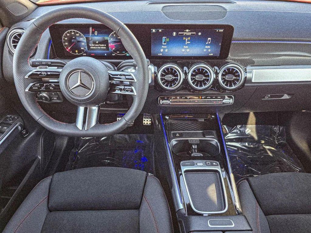 new 2025 Mercedes-Benz GLB 250 car, priced at $56,335