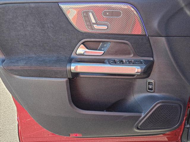 new 2025 Mercedes-Benz GLB 250 car, priced at $56,335
