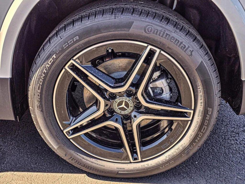 new 2025 Mercedes-Benz GLA 250 car, priced at $44,250