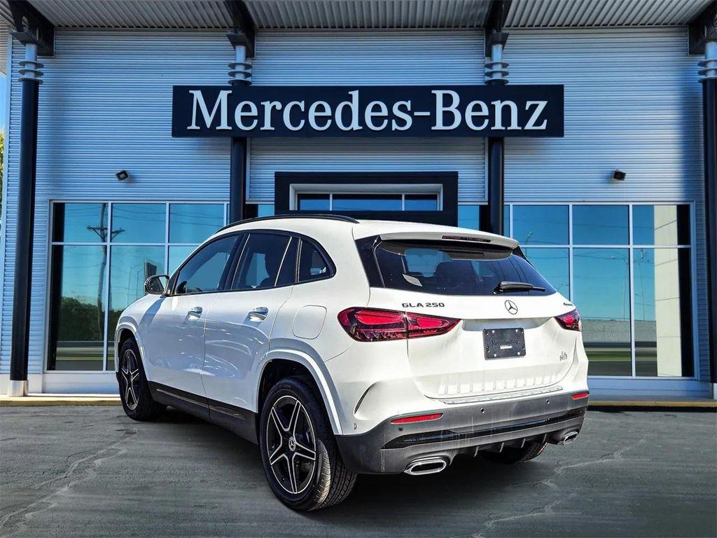 new 2025 Mercedes-Benz GLA 250 car, priced at $44,250