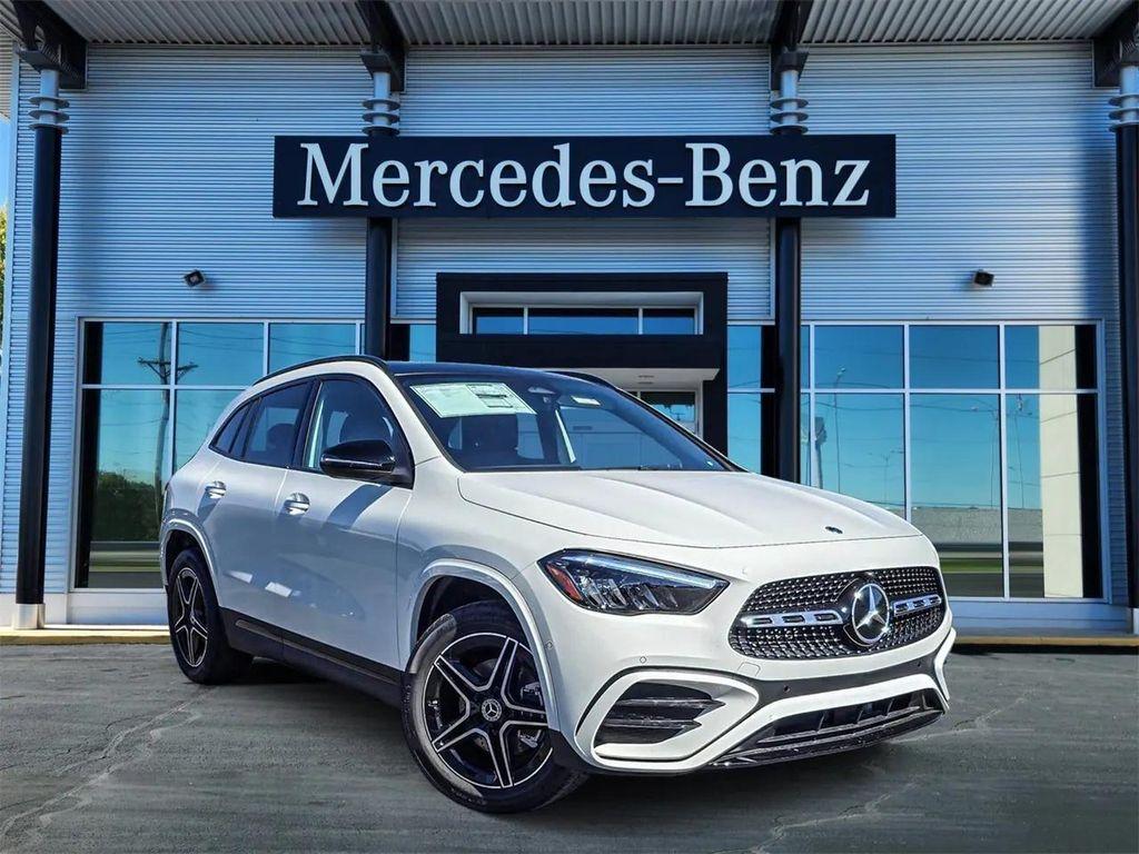 new 2025 Mercedes-Benz GLA 250 car, priced at $44,250