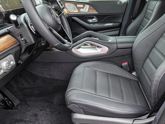 new 2025 Mercedes-Benz GLE 450 car, priced at $86,880