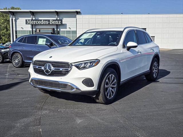 new 2024 Mercedes-Benz GLC 300 car, priced at $50,985